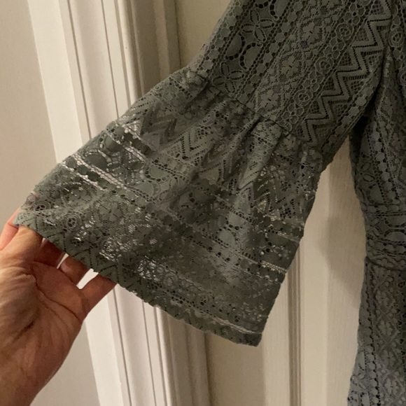 Dress - Picture 3 of 3